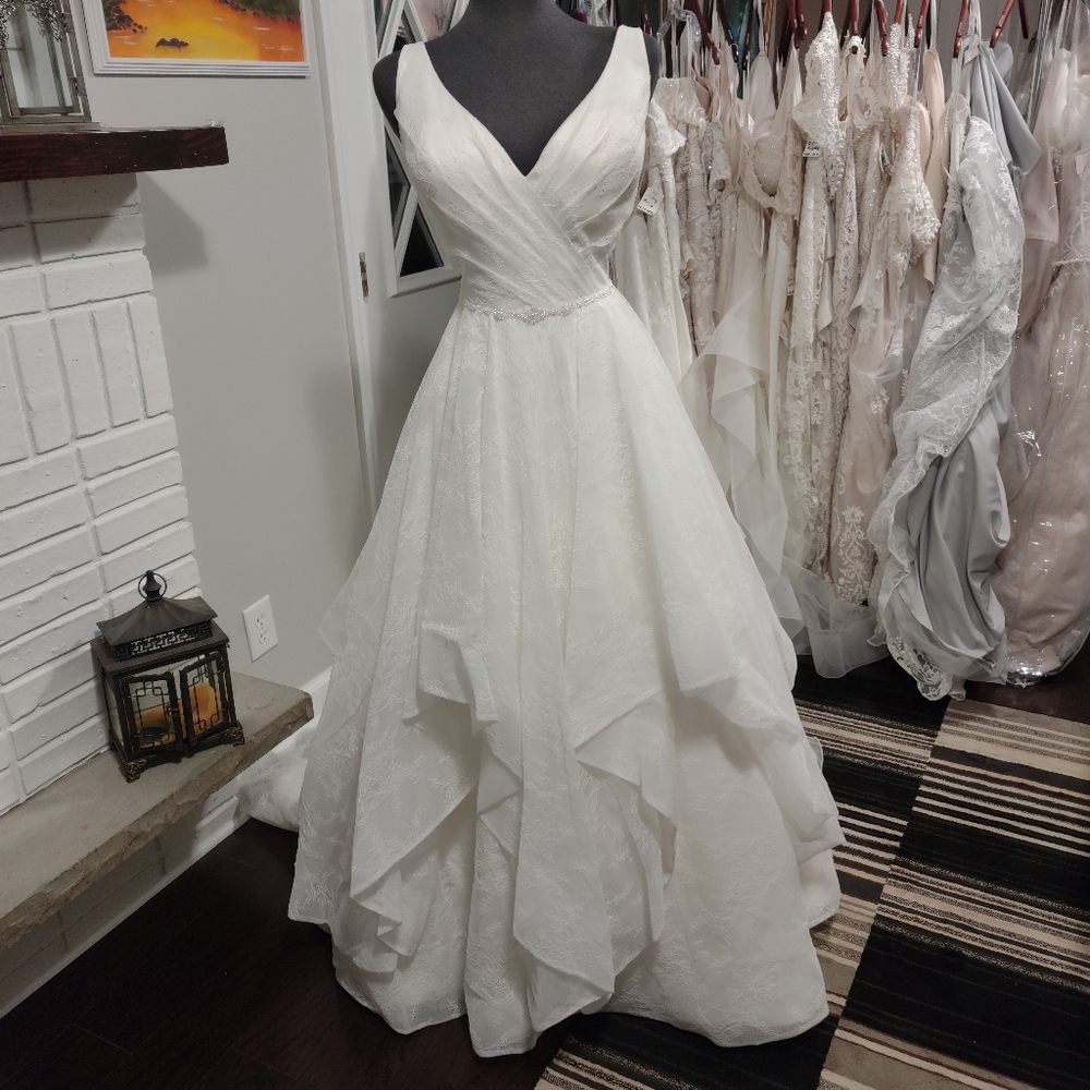 Ella Rosa BE470 Ivory 20 tiered lace Ballgown Wedding dress with belt